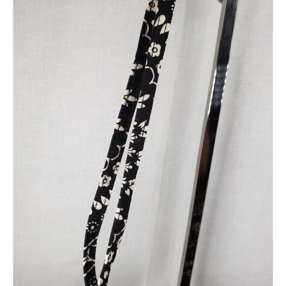 Vera Bradley All in One Crossbody Bag Black Bandana Medallion - Picture 6 of 16